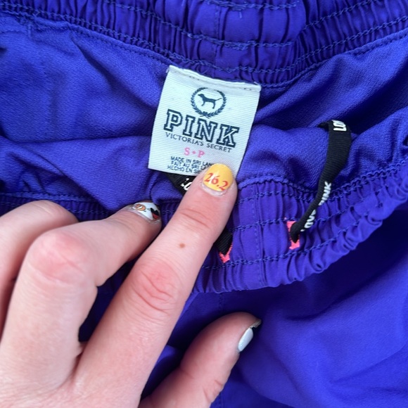 Victoria Secret’s Pink Shorts size small - Picture 2 of 2